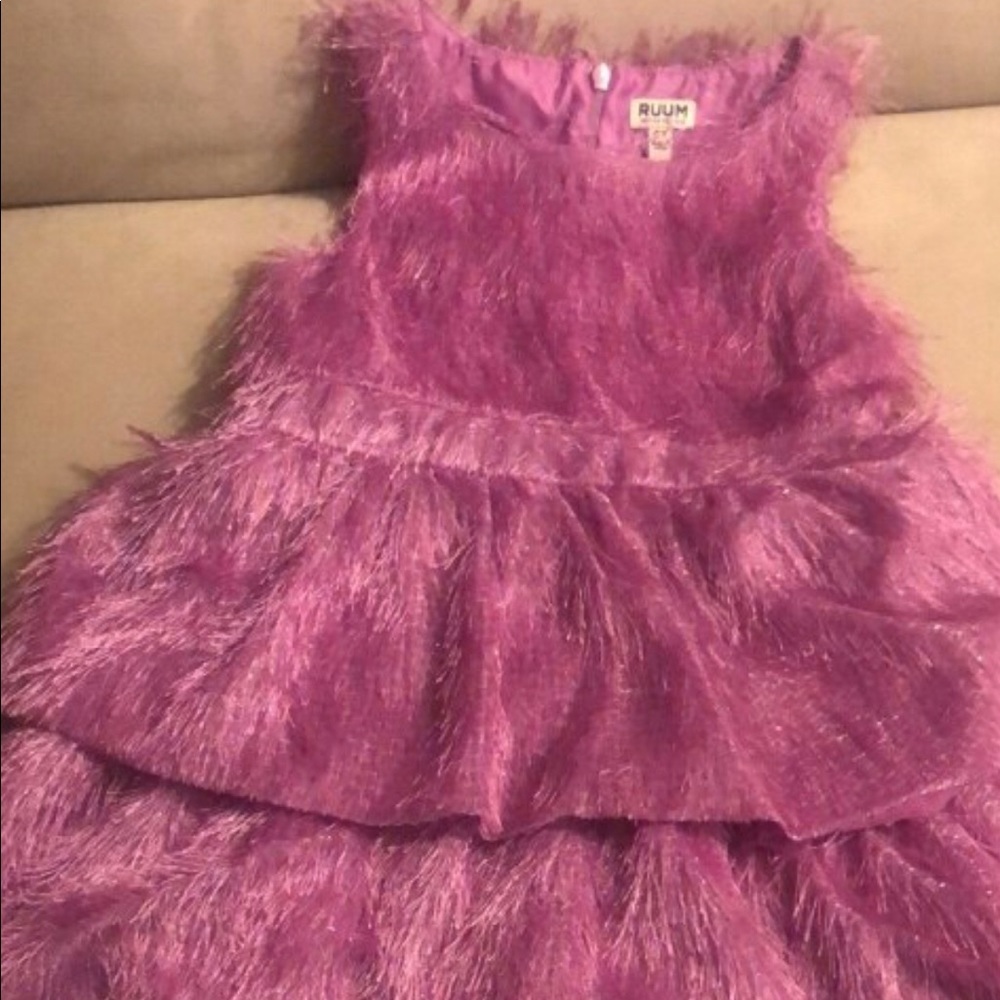 Girls dress
